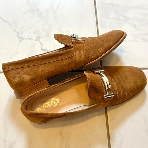 Brown Tod Suede Loafer 8.5 - Picture 3 of 6
